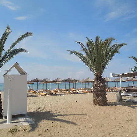 Sunshine * Paralia Dionysiou